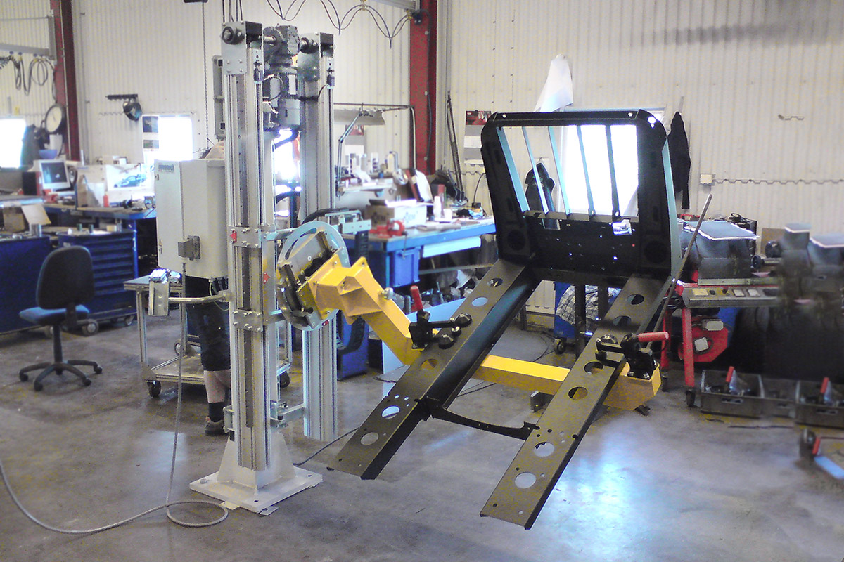 Bespoke industrial manipulators Movomech